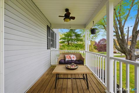 15 Massachusetts Road Montville CT 06370