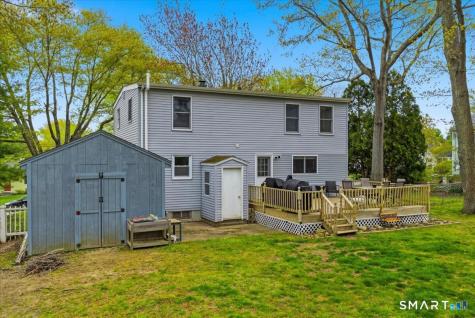 15 Massachusetts Road Montville CT 06370