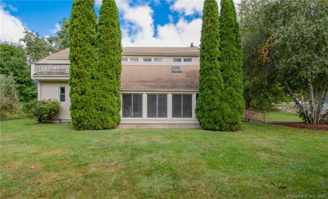 16 Clover Road Bristol CT 06010