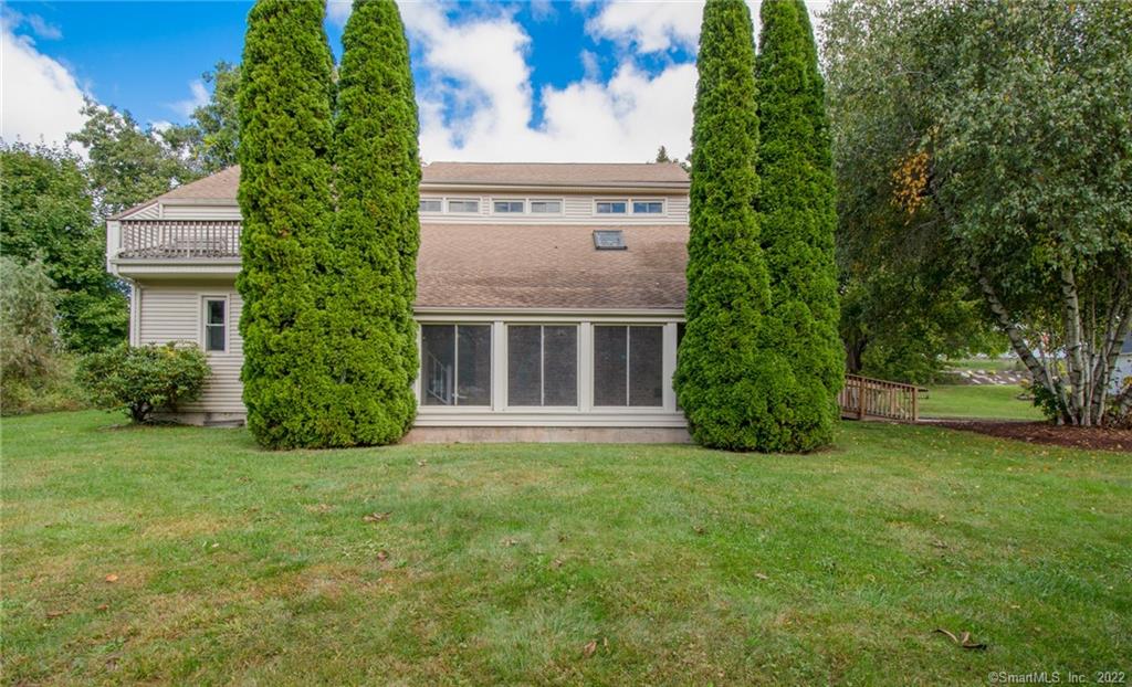 16 Clover Road Bristol CT 06010