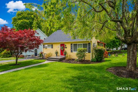 159 Arden Road Waterbury CT 06708