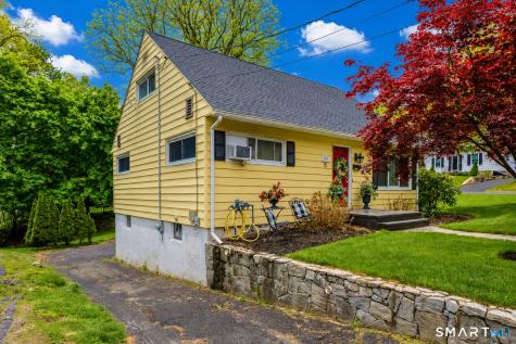 159 Arden Road Waterbury CT 06708