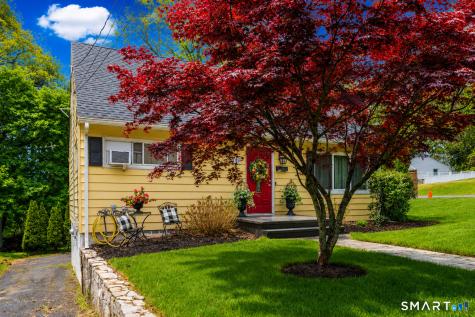 159 Arden Road Waterbury CT 06708