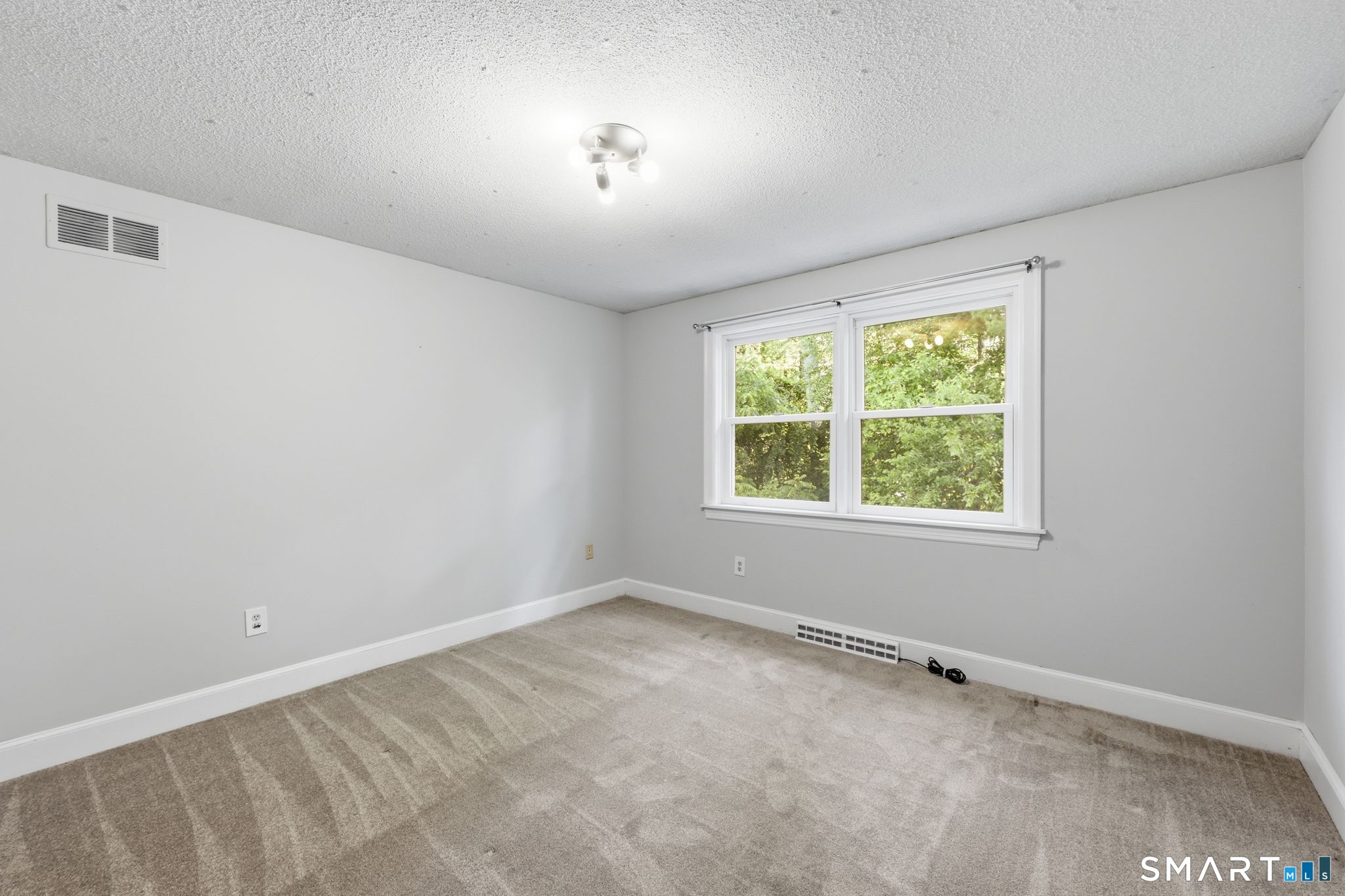 10 Kendrick Lane Windsor CT 06095