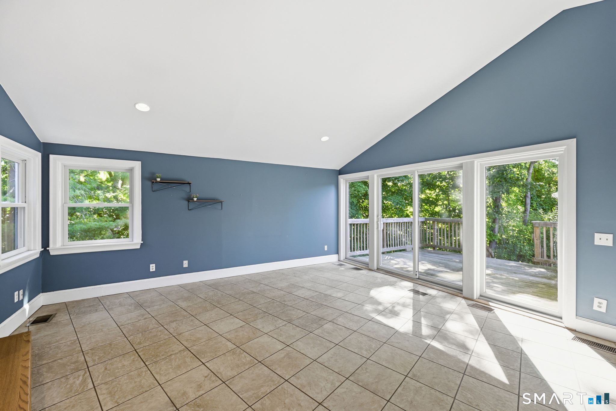 10 Kendrick Lane Windsor CT 06095