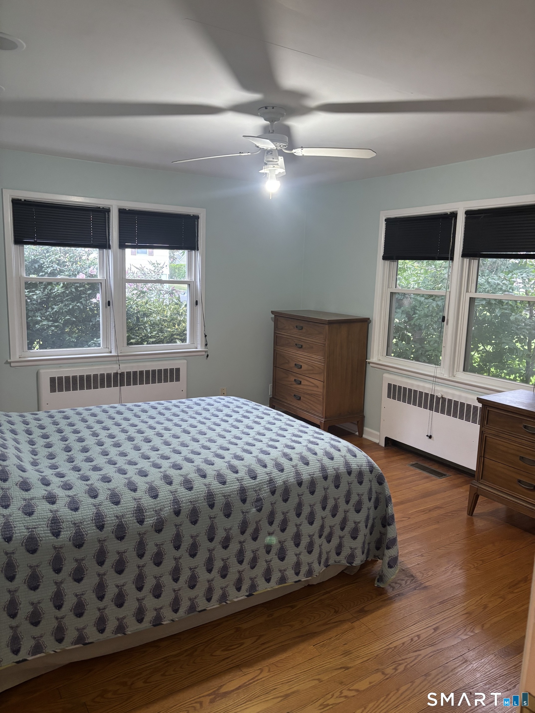 86 Crown Street Trumbull CT 06611