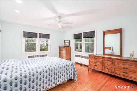 86 Crown Street Trumbull CT 06611