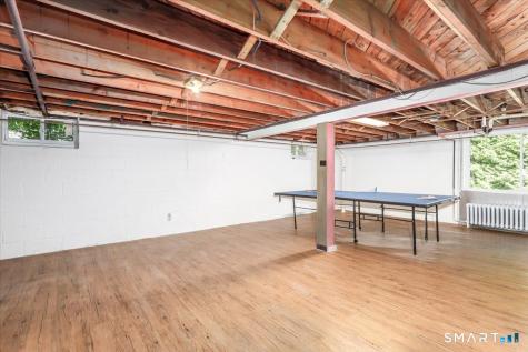 86 Crown Street Trumbull CT 06611