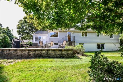 86 Crown Street Trumbull CT 06611