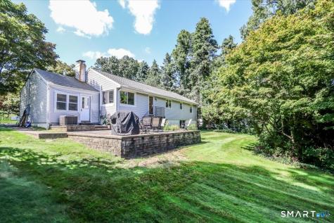 86 Crown Street Trumbull CT 06611