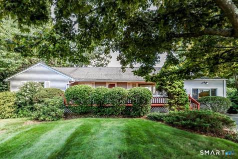86 Crown Street Trumbull CT 06611