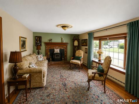 20 Silver Lane Enfield CT 06082