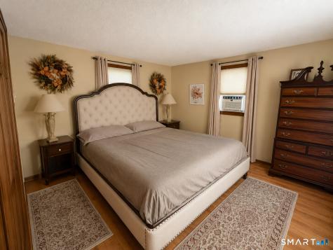 20 Silver Lane Enfield CT 06082