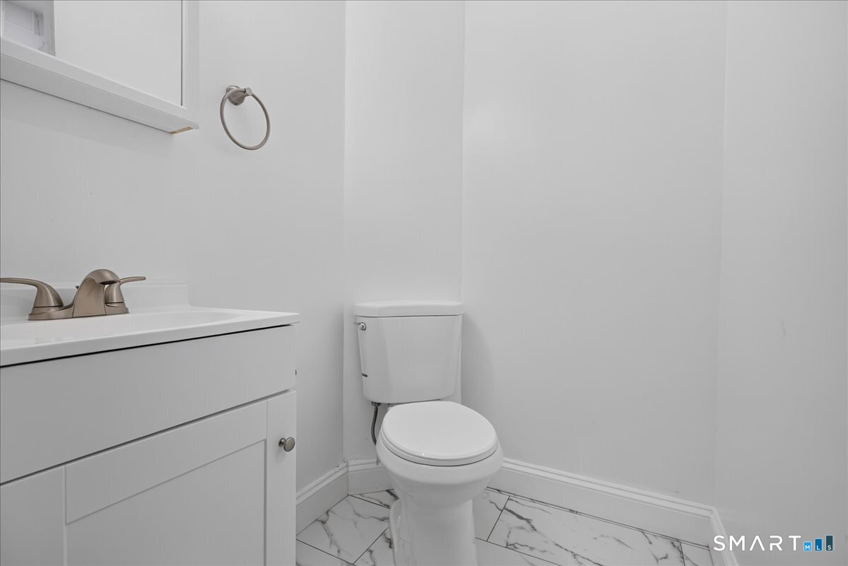 252 Oronoque Road Milford CT 06461