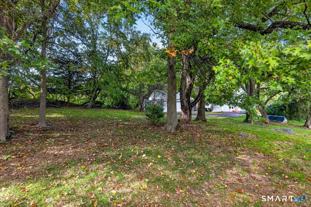 252 Oronoque Road Milford CT 06461