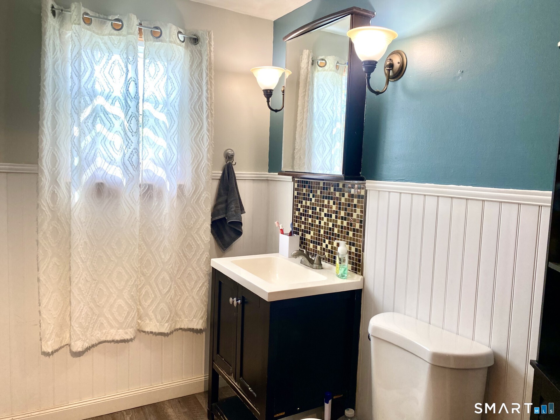 172 Governor Street New Britain CT 06053