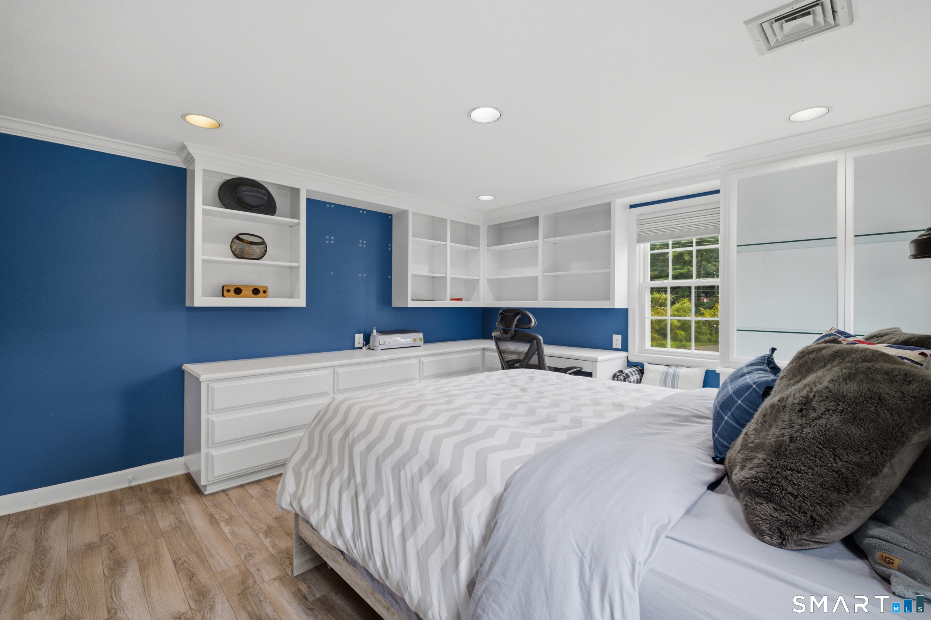 20 Lakeview Drive West Hartford CT 06117