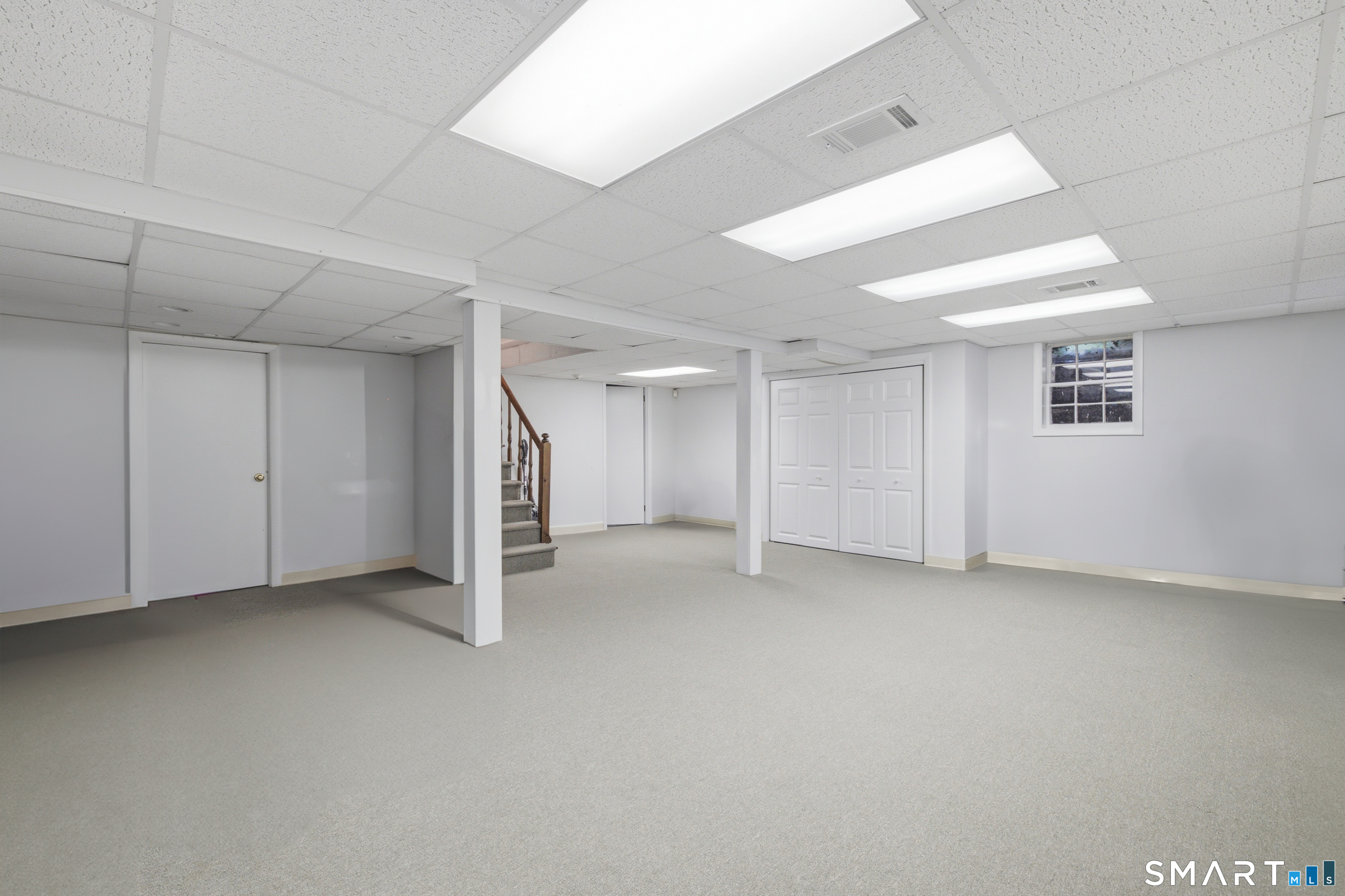 20 Lakeview Drive West Hartford CT 06117