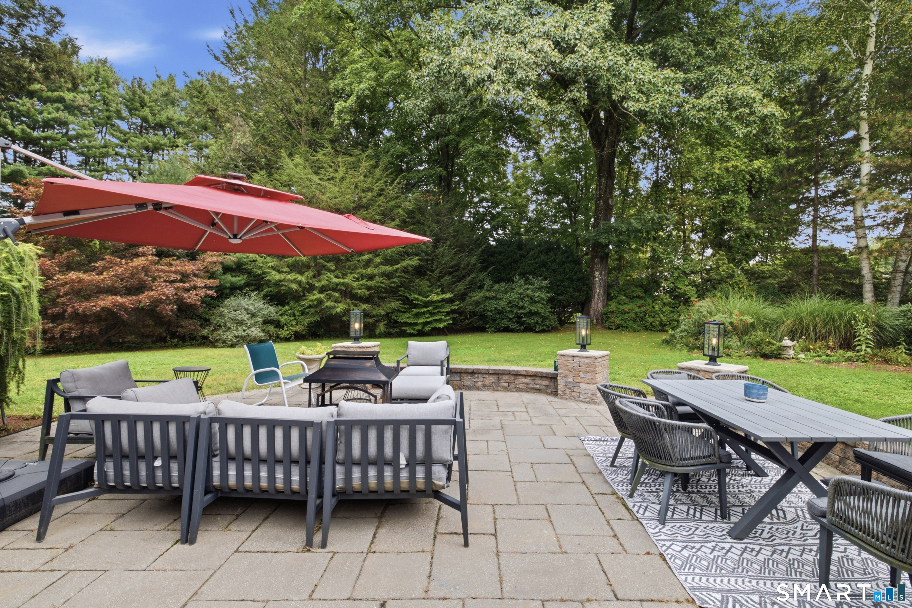 20 Lakeview Drive West Hartford CT 06117