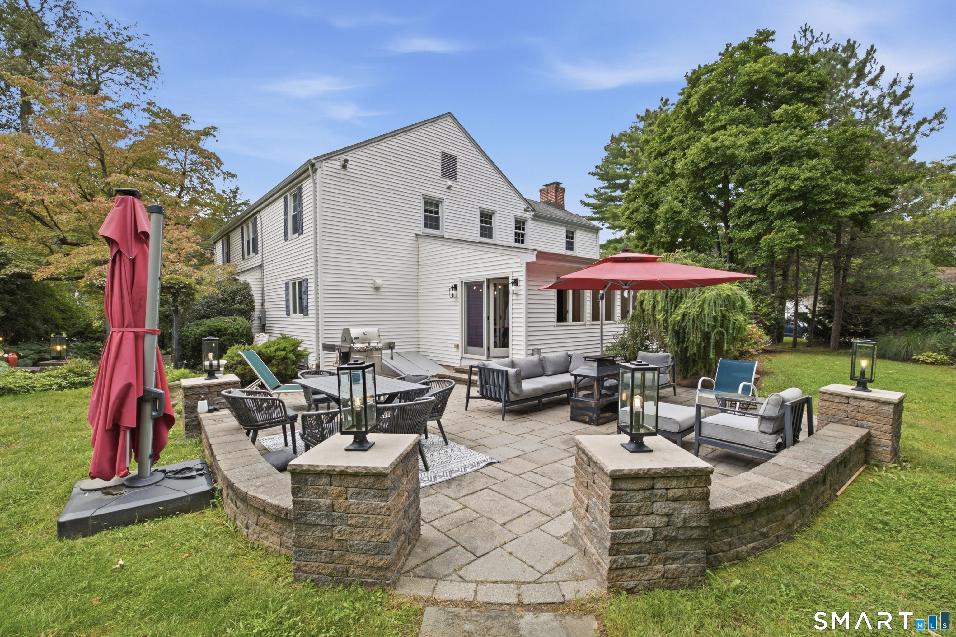 20 Lakeview Drive West Hartford CT 06117