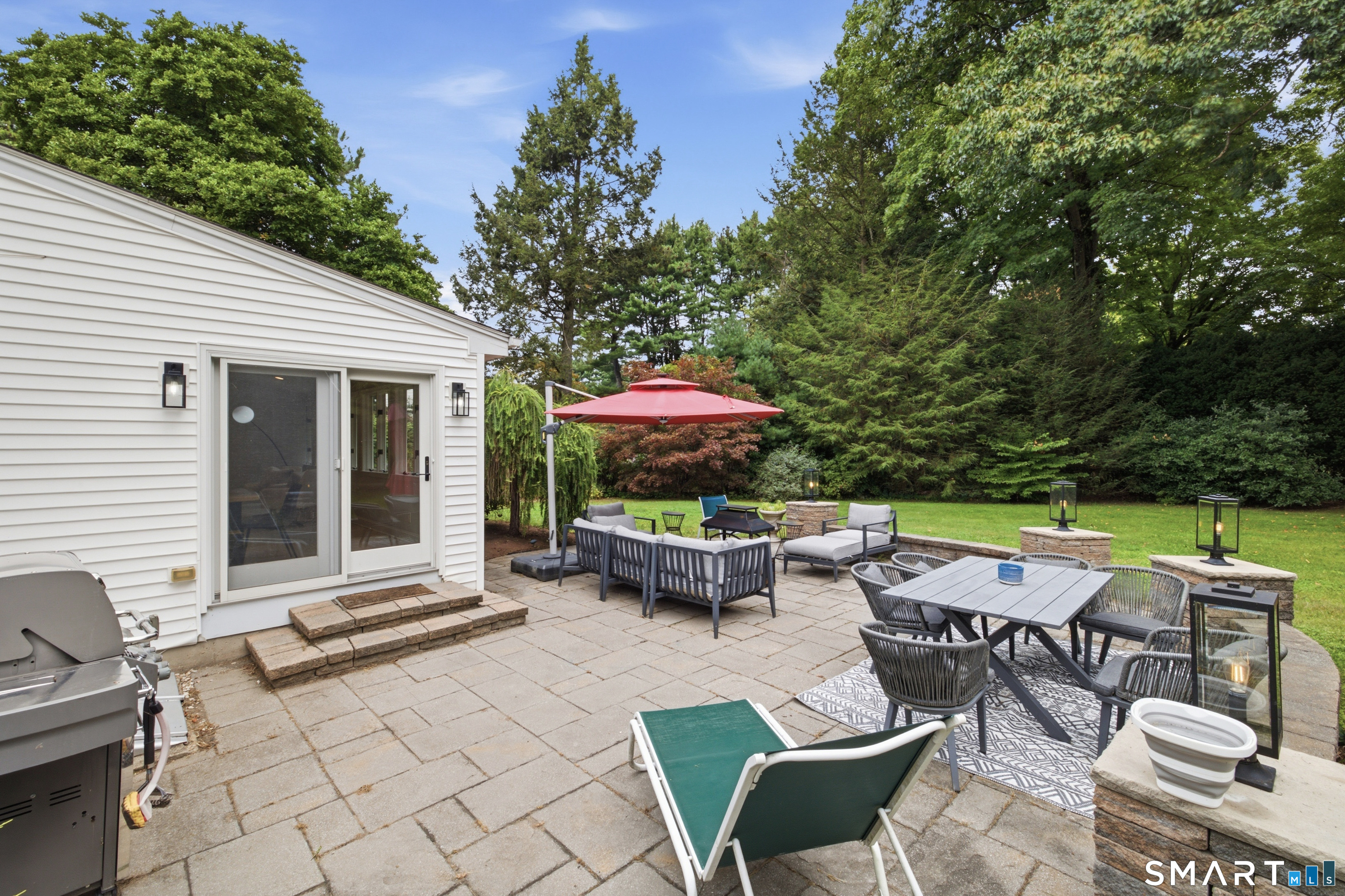 20 Lakeview Drive West Hartford CT 06117