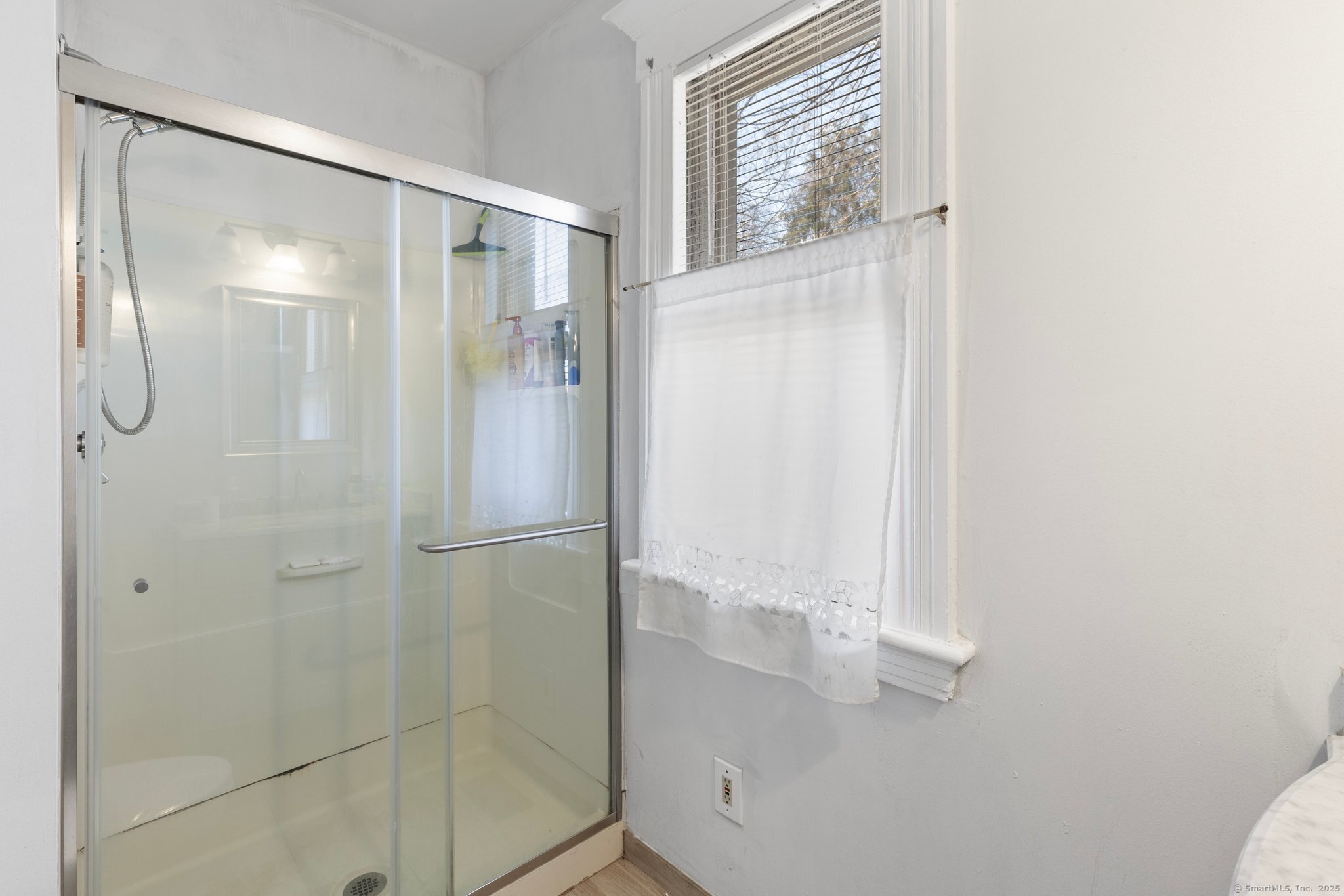 307 Dwight Street Waterbury CT 06704