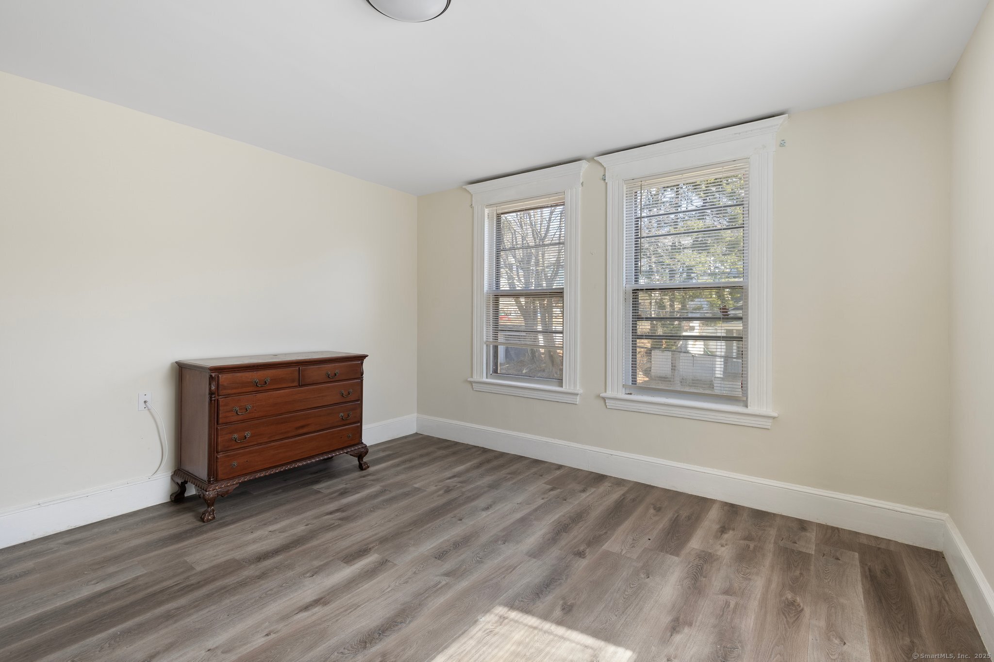 307 Dwight Street Waterbury CT 06704