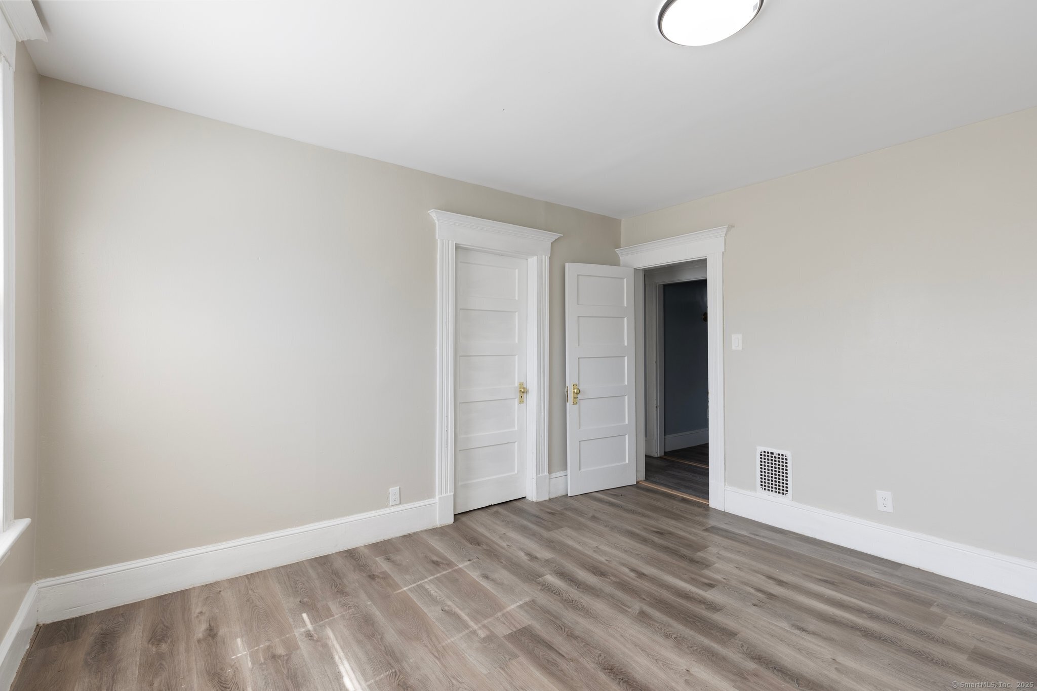 307 Dwight Street Waterbury CT 06704