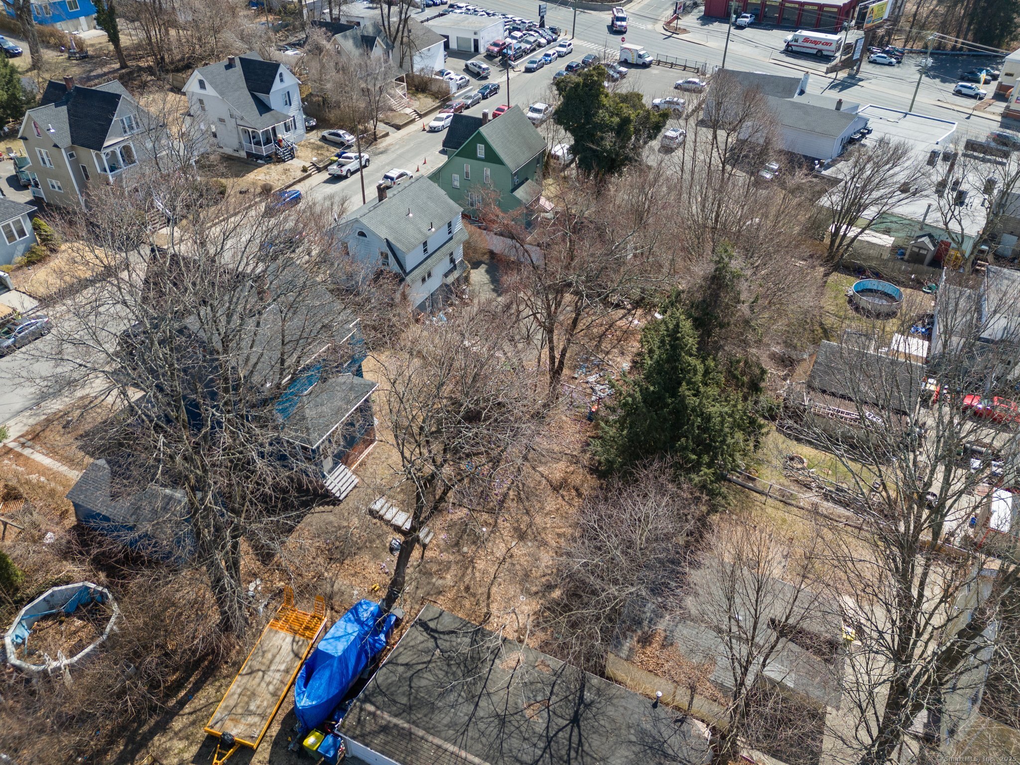 307 Dwight Street Waterbury CT 06704