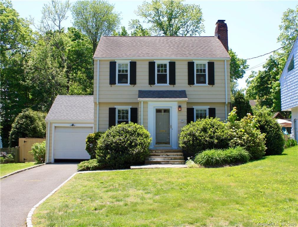 39 Overhill Road Fairfield CT 06824