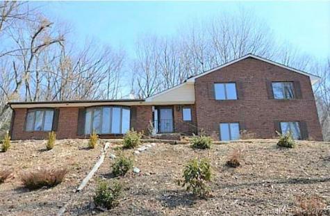 244 New Road Avon CT 06001