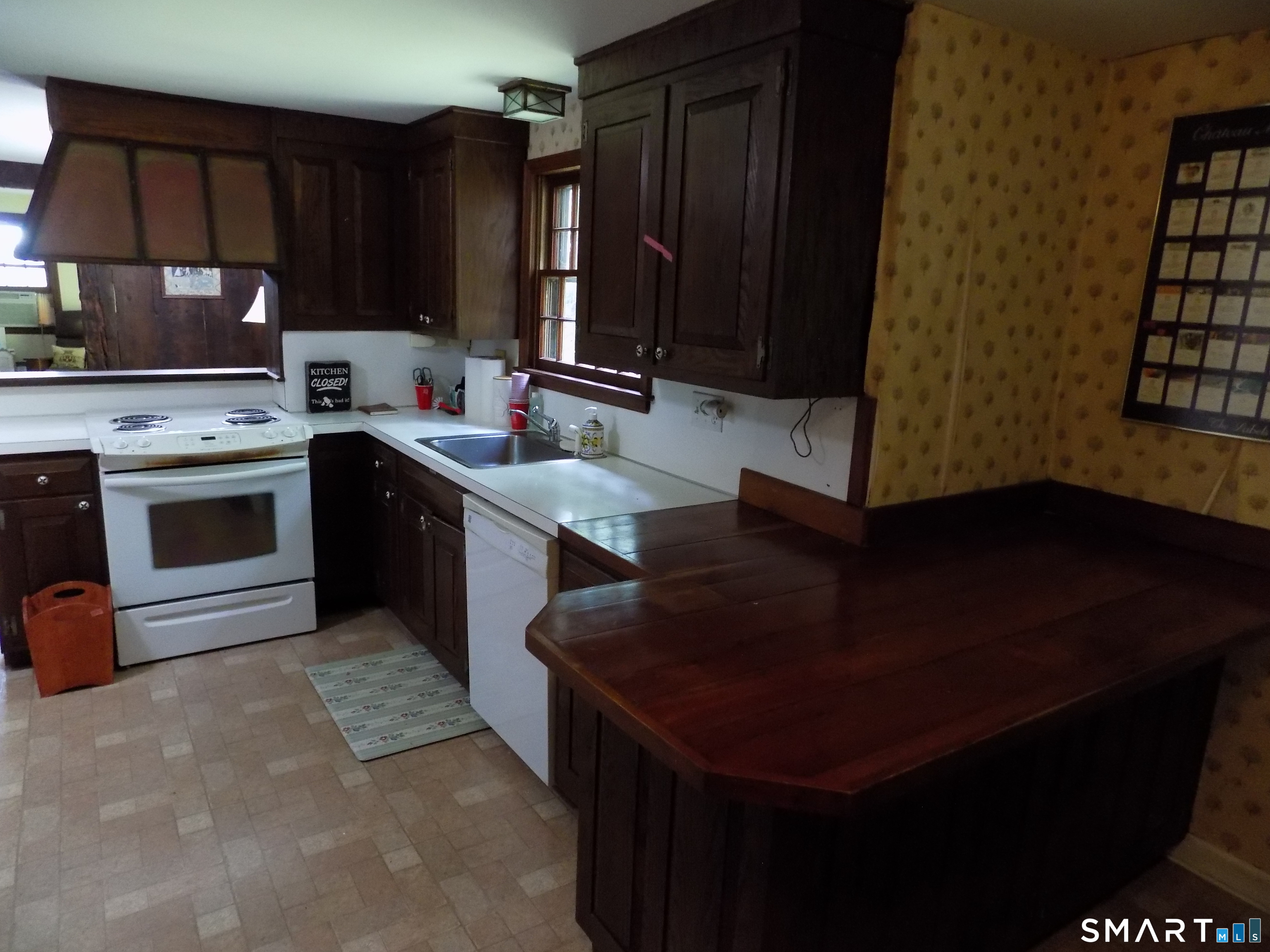 28 Forest Hills Drive Farmington CT 06032