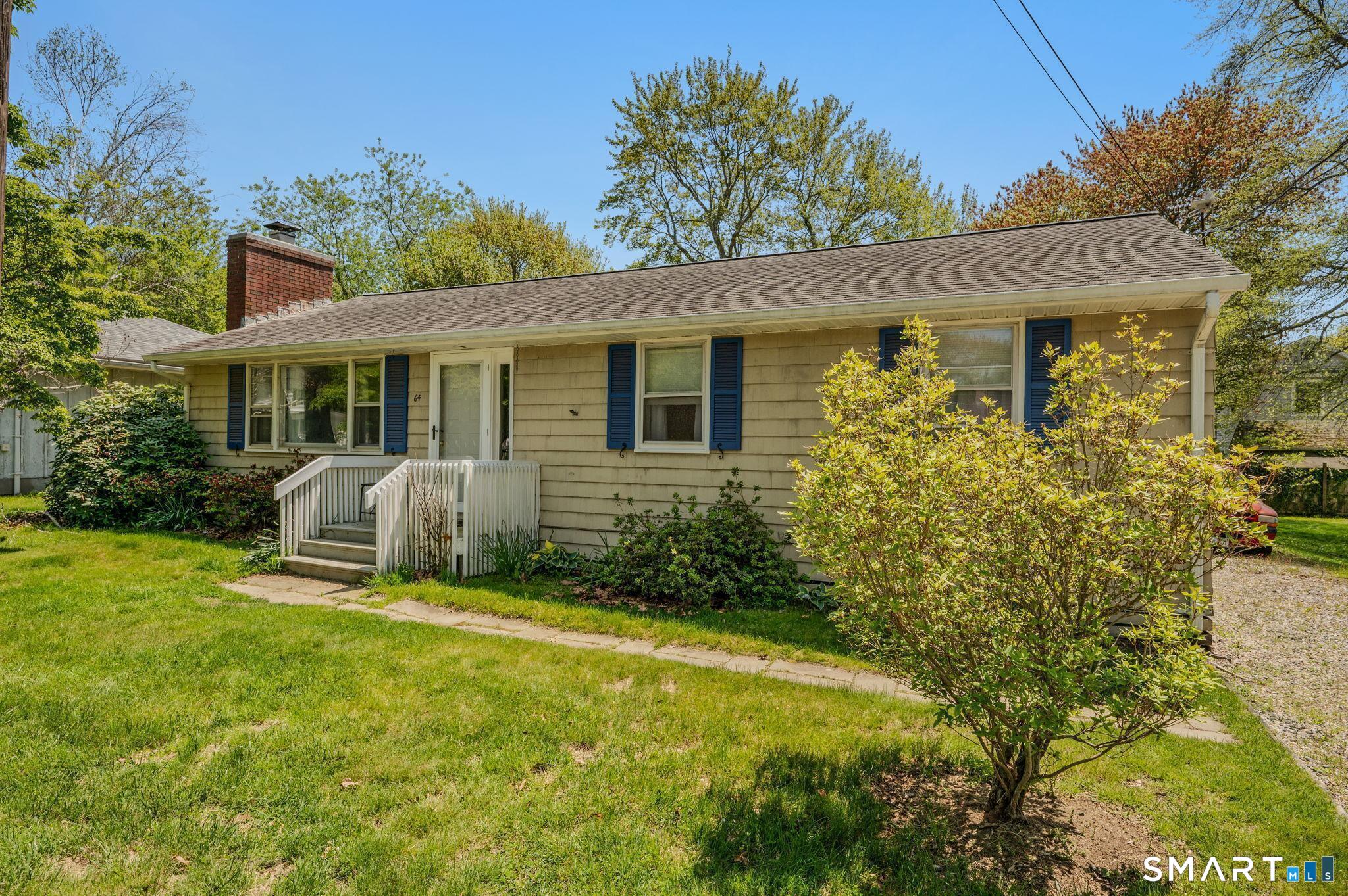 64 Nehantic Drive East Lyme CT 06357