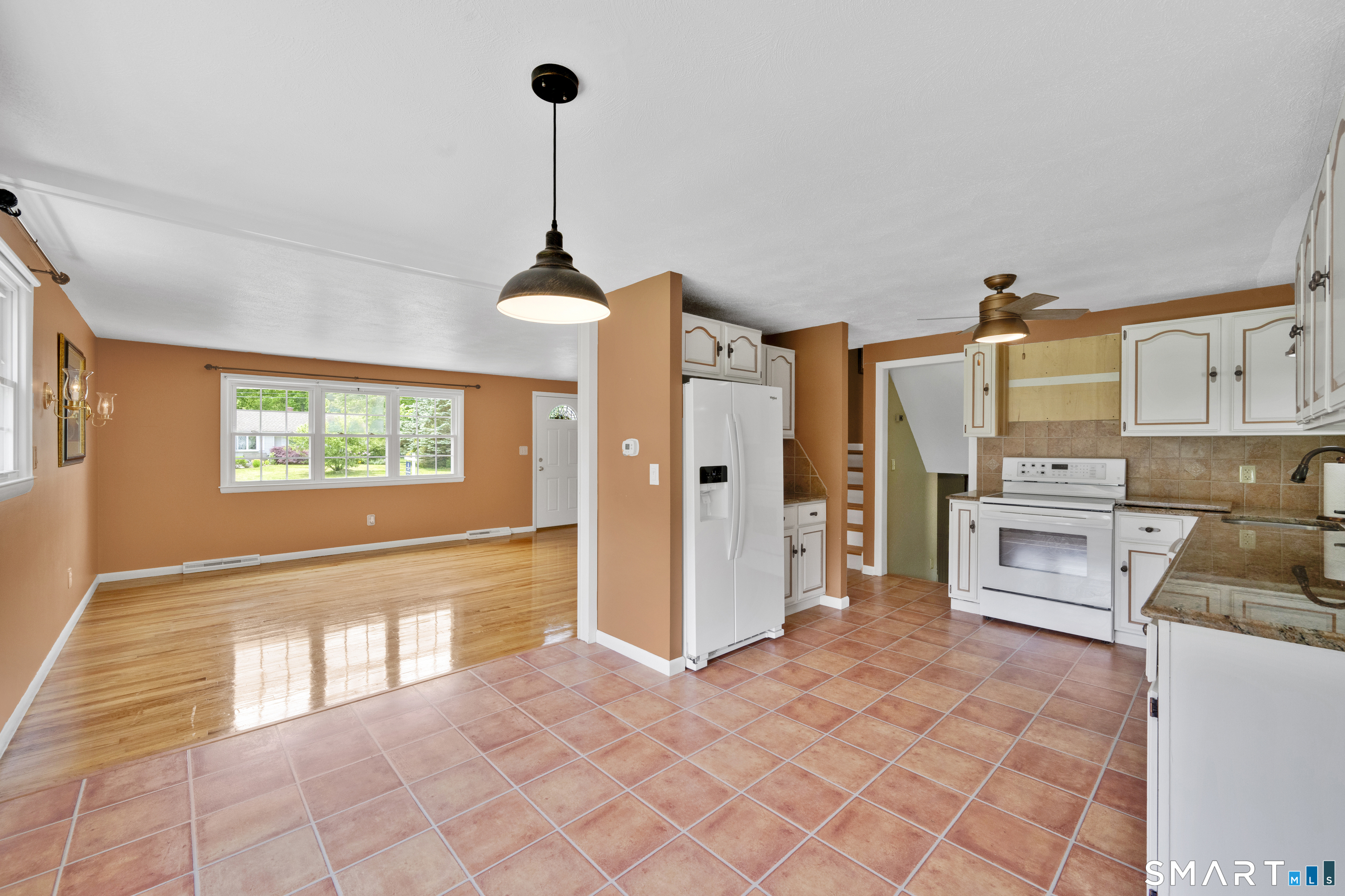 121 Dogwood Lane South Windsor CT 06074