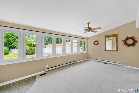 121 Dogwood Lane South Windsor CT 06074