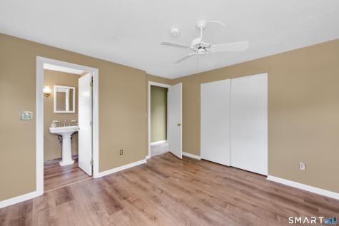 121 Dogwood Lane South Windsor CT 06074