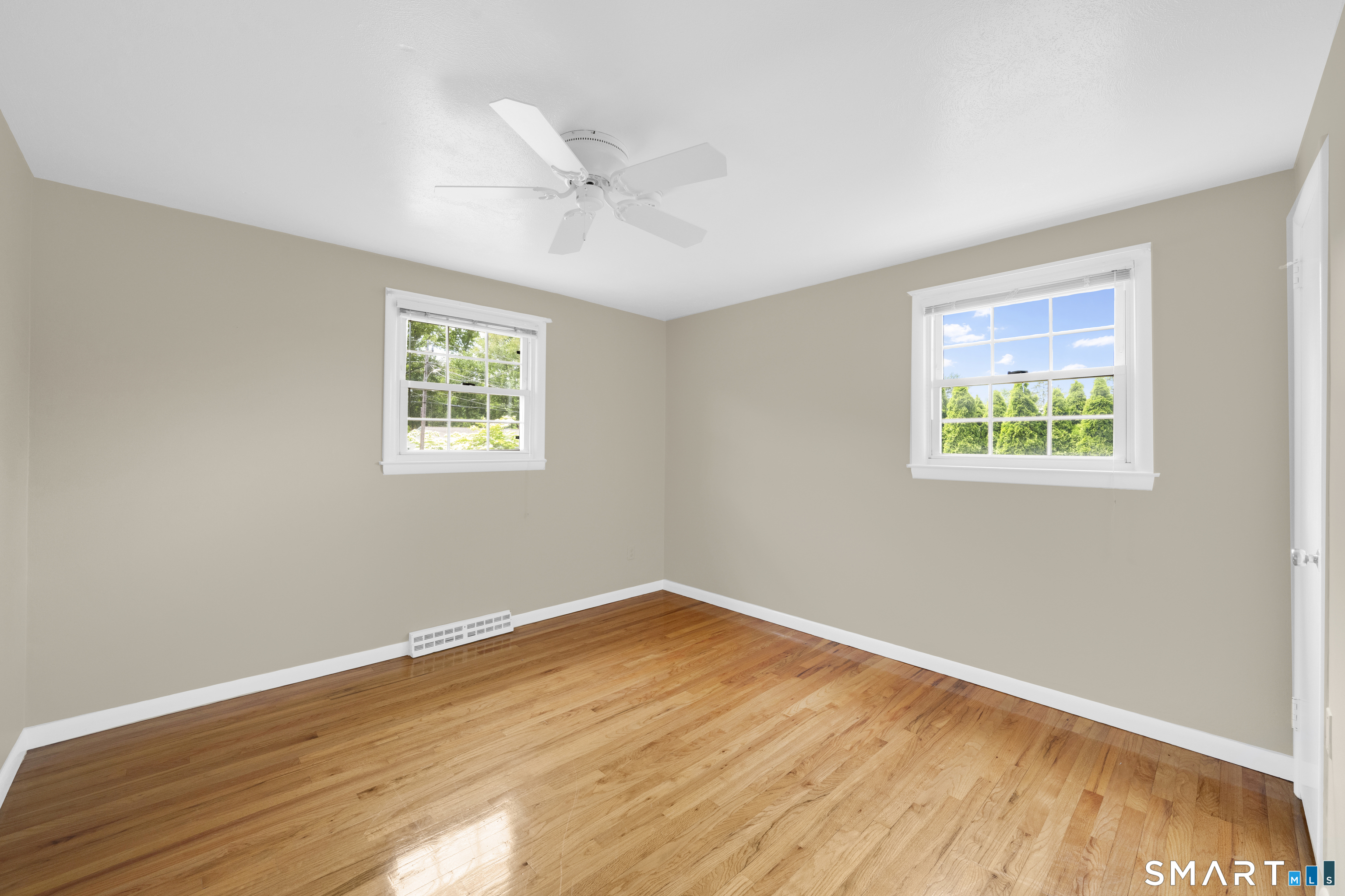 121 Dogwood Lane South Windsor CT 06074
