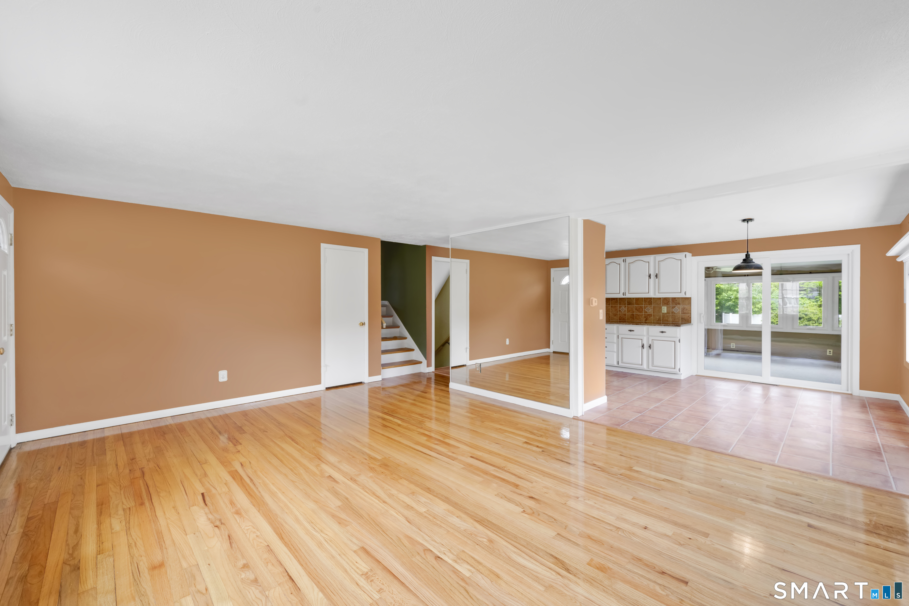 121 Dogwood Lane South Windsor CT 06074