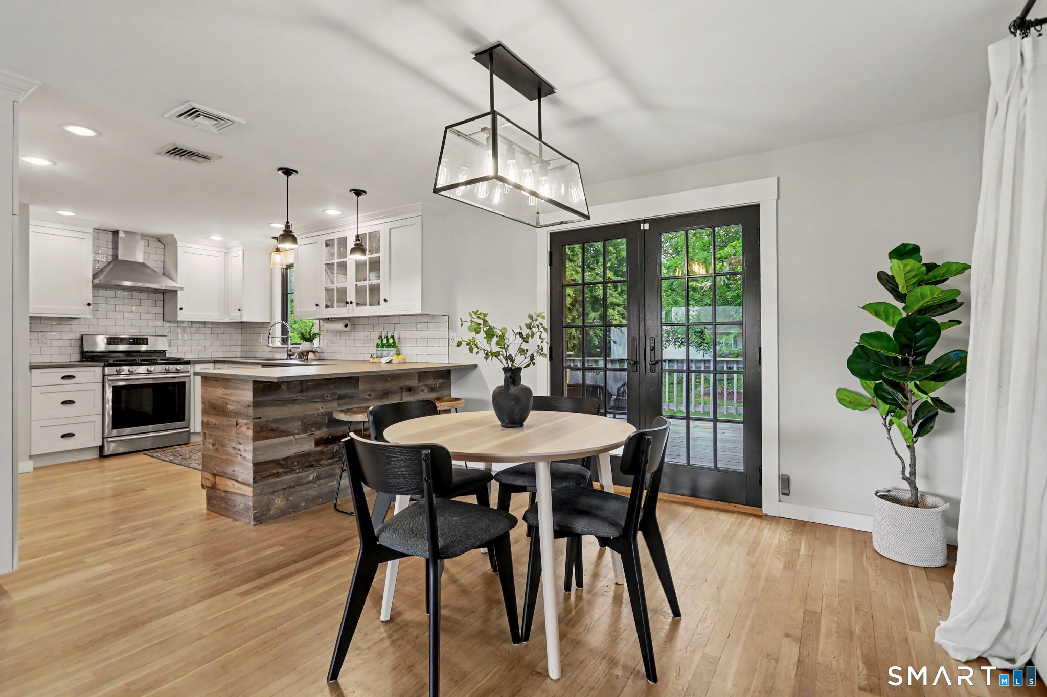 214 Alberta Street Fairfield CT 06825
