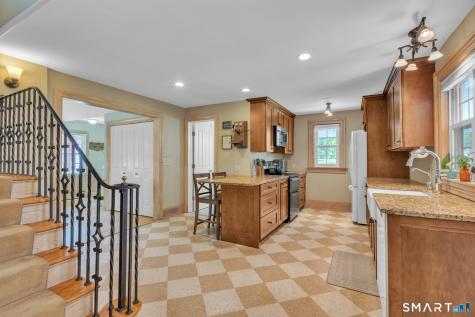 808 Branch Road Suffield CT 06078