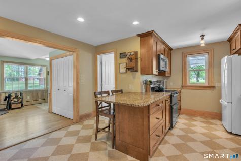 808 Branch Road Suffield CT 06078
