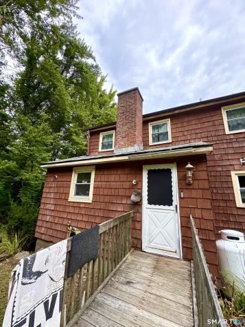 28 Cotton Hill Road New Hartford CT 06057