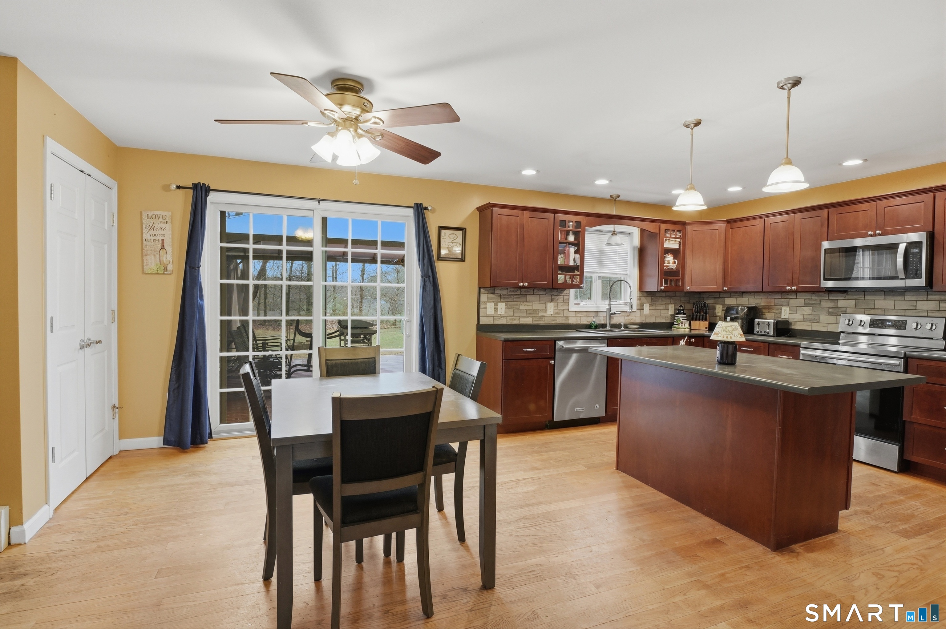 251 Wauregan Road Brooklyn CT 06234