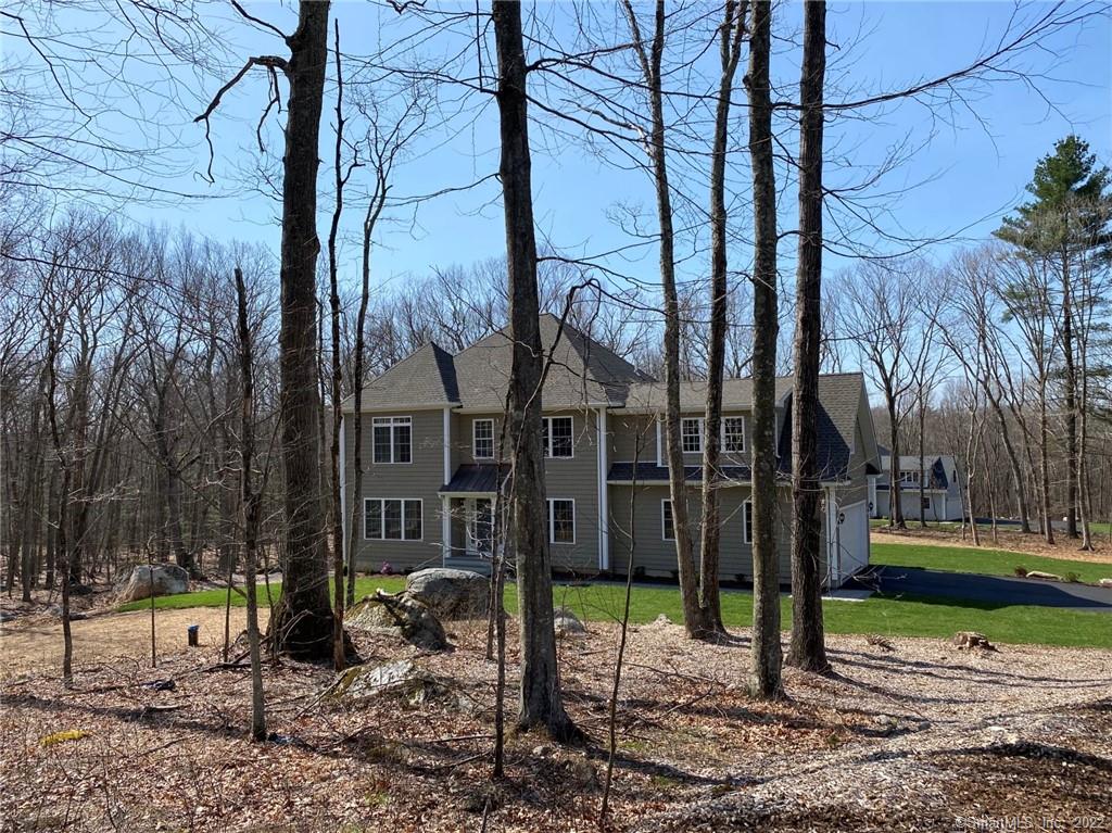 16 Ridge Valley Road Newtown CT 06470