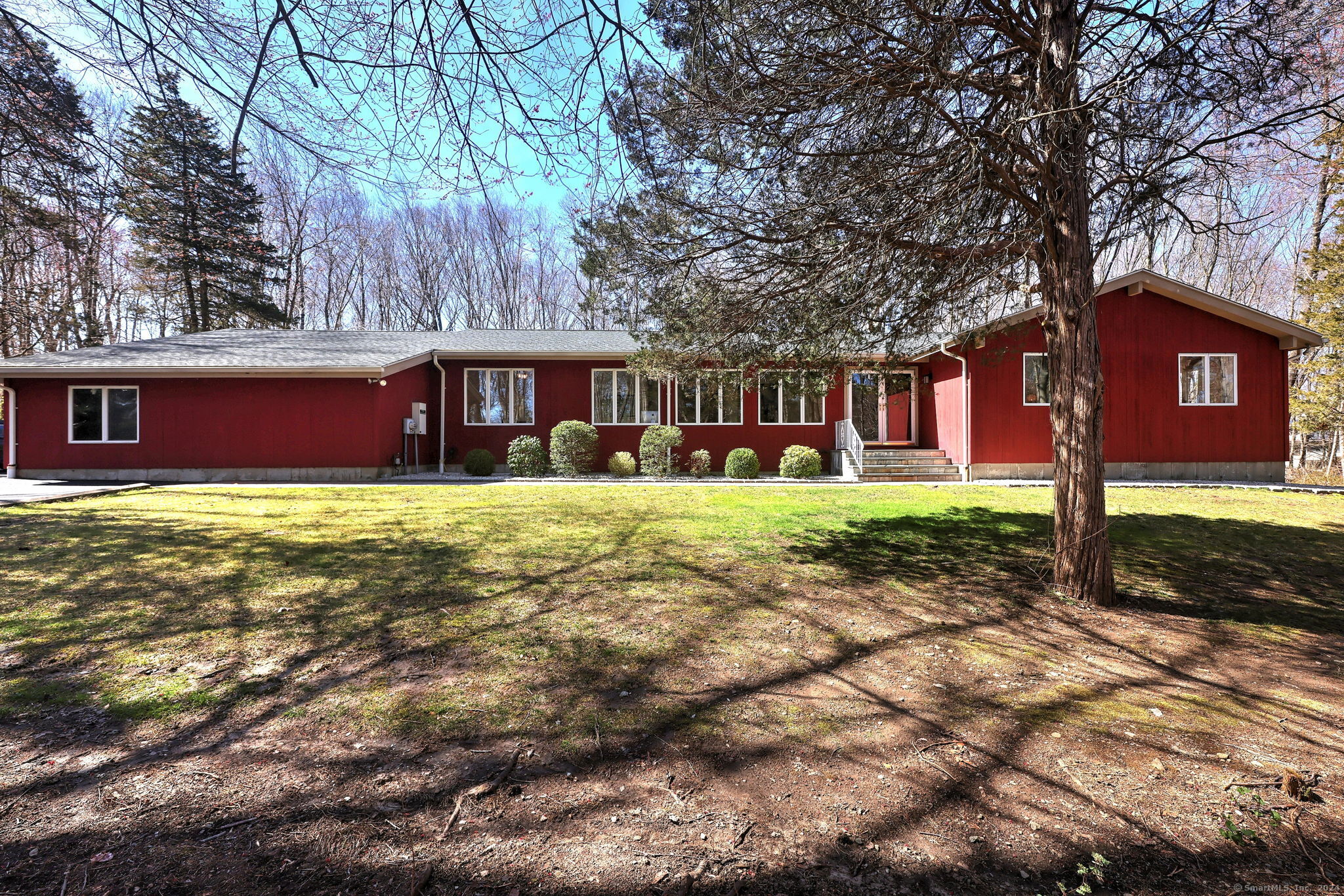 18 Chestnut Lane Woodbridge CT 06525