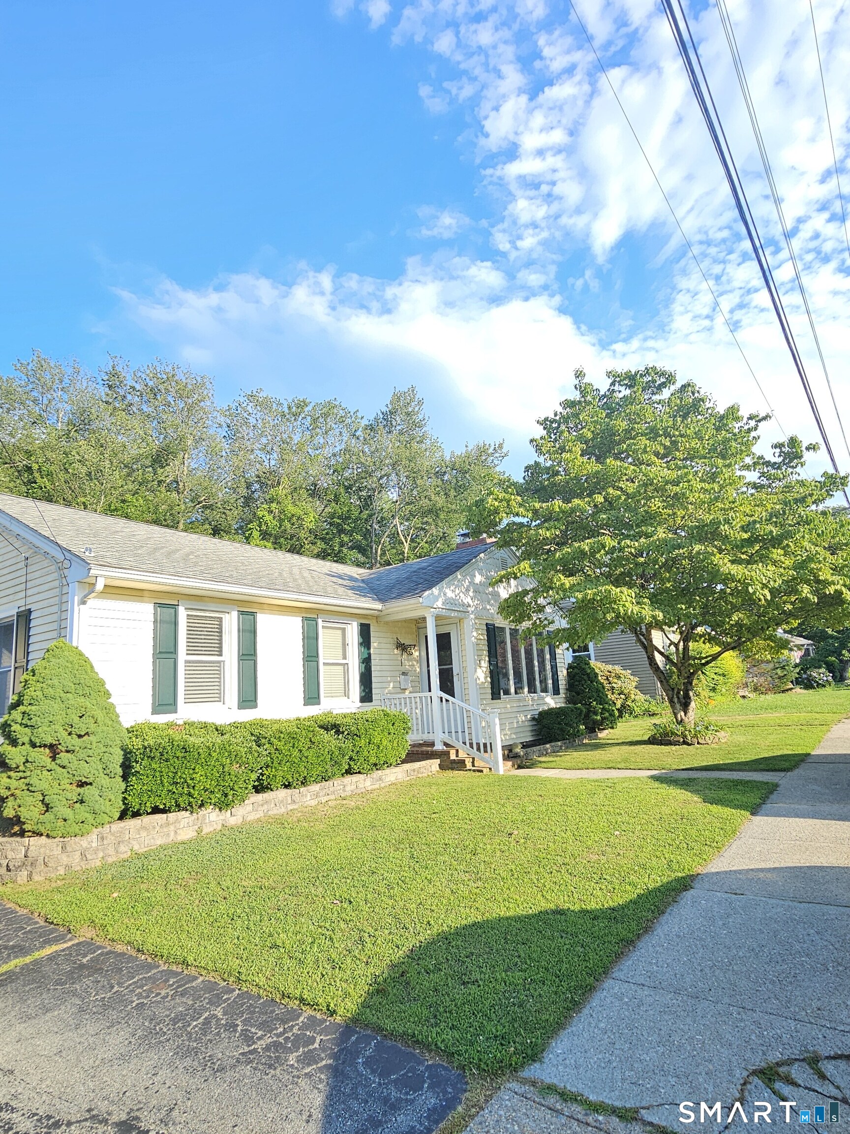54 Woodrow Avenue Norwich CT 06360