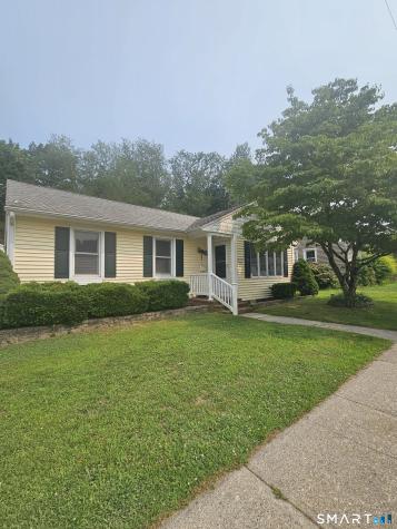 54 Woodrow Avenue Norwich CT 06360
