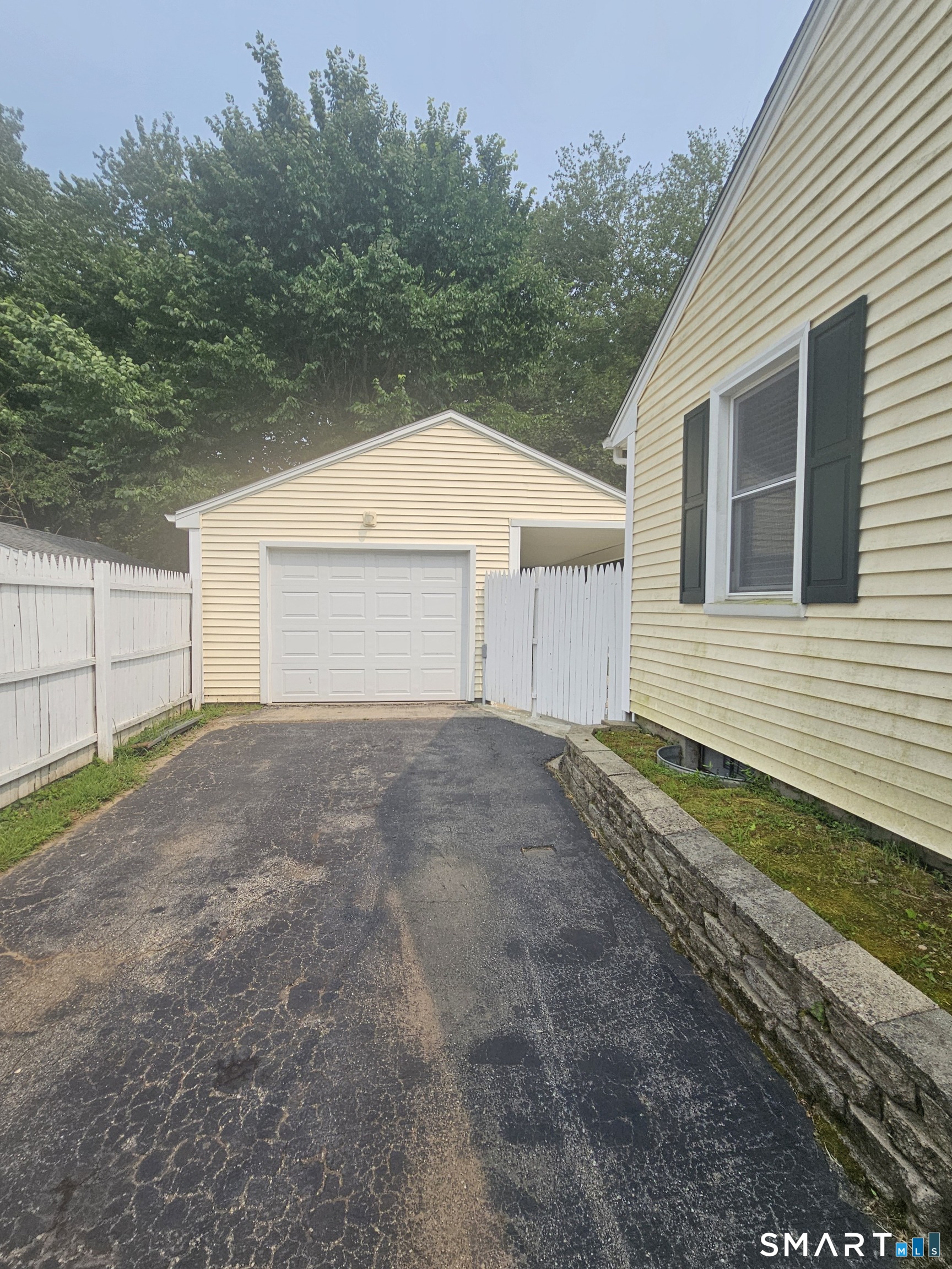54 Woodrow Avenue Norwich CT 06360