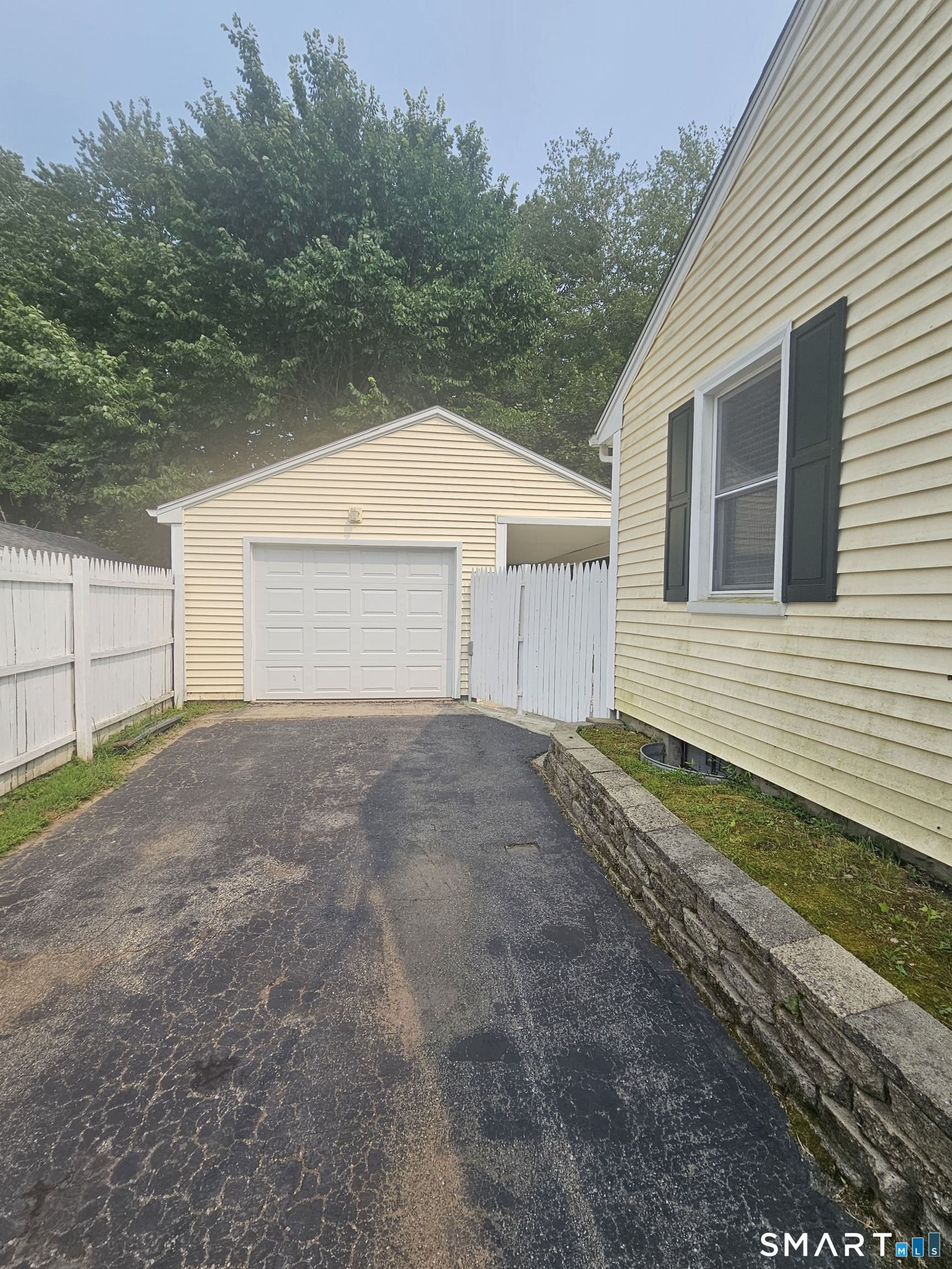 54 Woodrow Avenue Norwich CT 06360