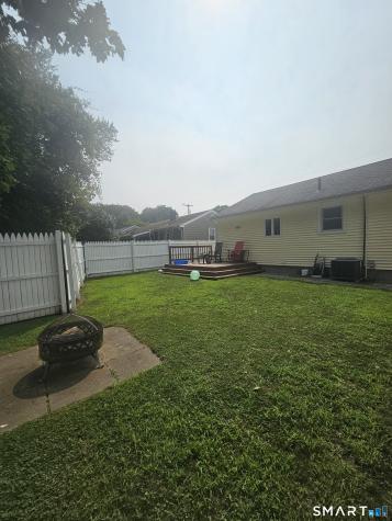 54 Woodrow Avenue Norwich CT 06360